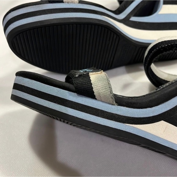 Coach Mylar Webbing Cut Out Wedge Sandals 9​ - Picture 3 of 7